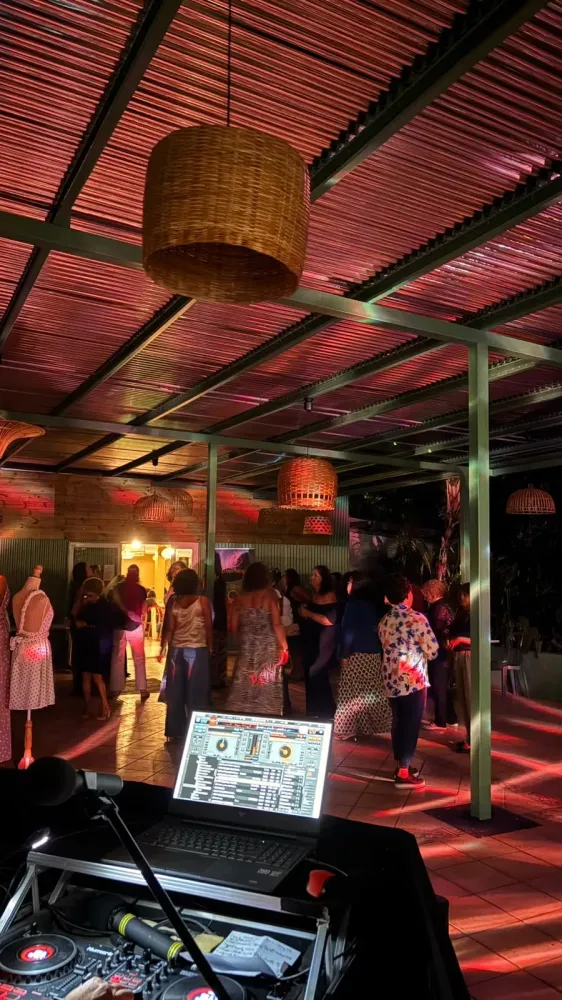 AMBIZNCE SOIREE